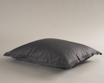 Solid Satin örngott, grå i gruppen Sängkläder / Örngott hos Grand Design (solidgrey)